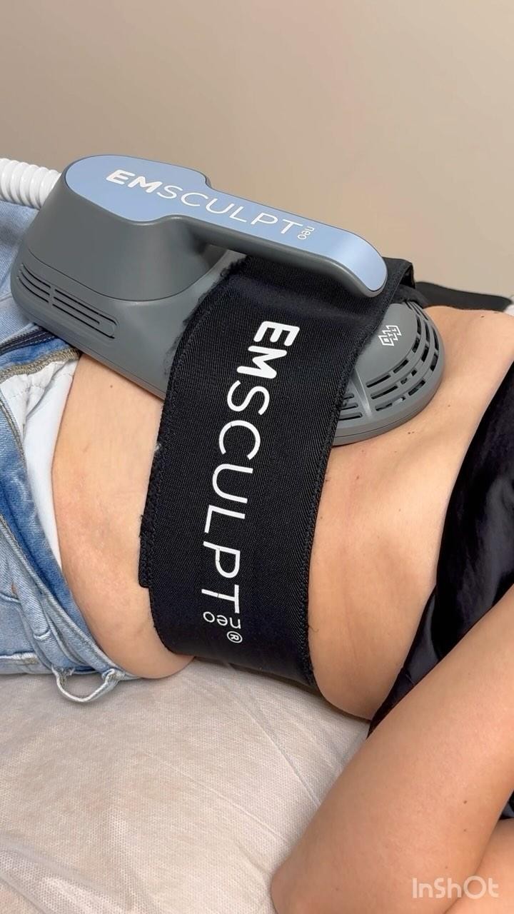 Our EmSculpt Neo results have us doing a happy dance! 💃